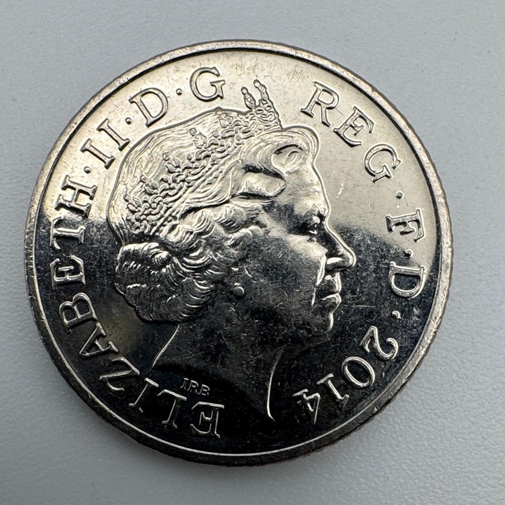 2014 UK Ten Pence Queen Elizabeth II Coin  * RARE COLLECTIBLE *